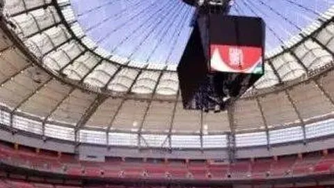 绿军客场险胜篮网，波神24分塔图姆三双神勇表现
